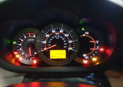 2008 Toyota Rav4 Limited z USA, uszkodzony, nr VIN JTMBD31VX86060661